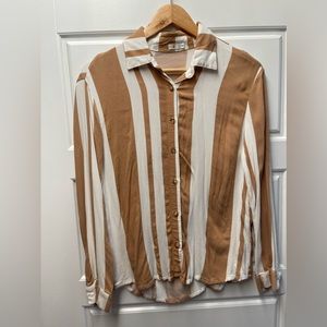 Long sleeve size small